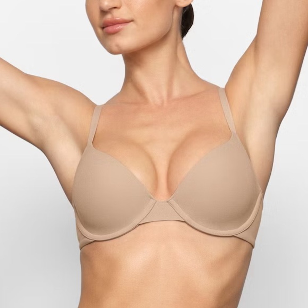 Skims t-shirt bra clay 34DDDD (34G) nwt